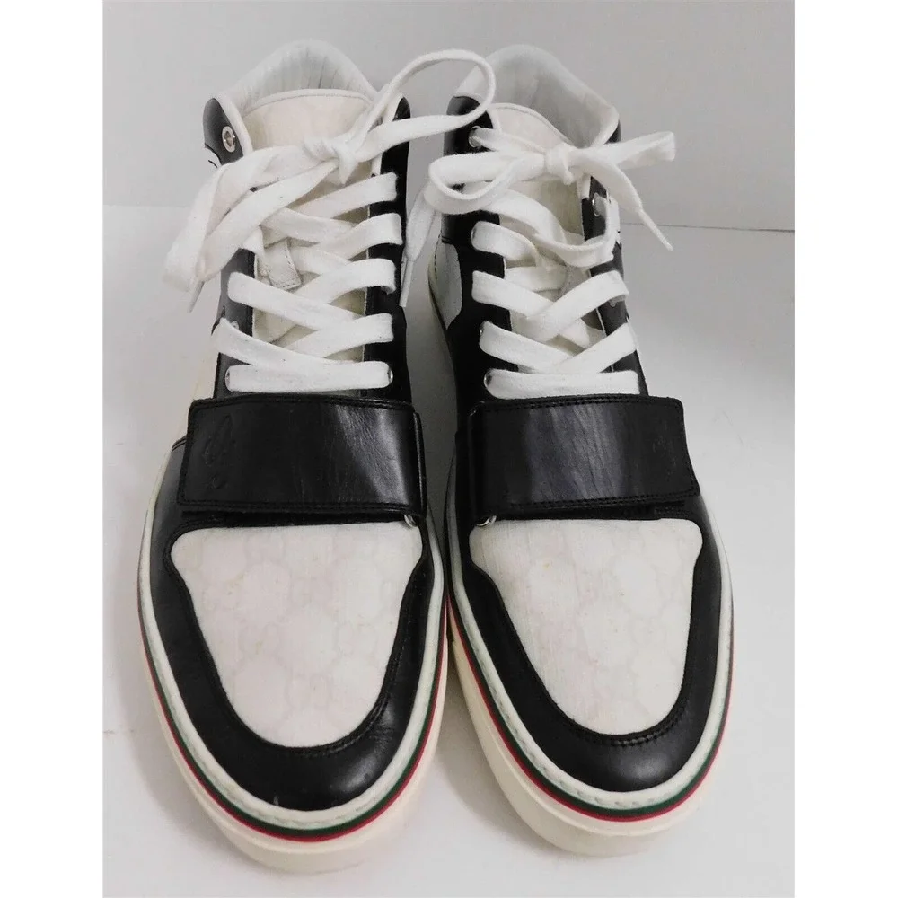 Gucci Hi-Top Lace-up Black White Sneaker with Embossed G Script 245310 sz‎ 10.5